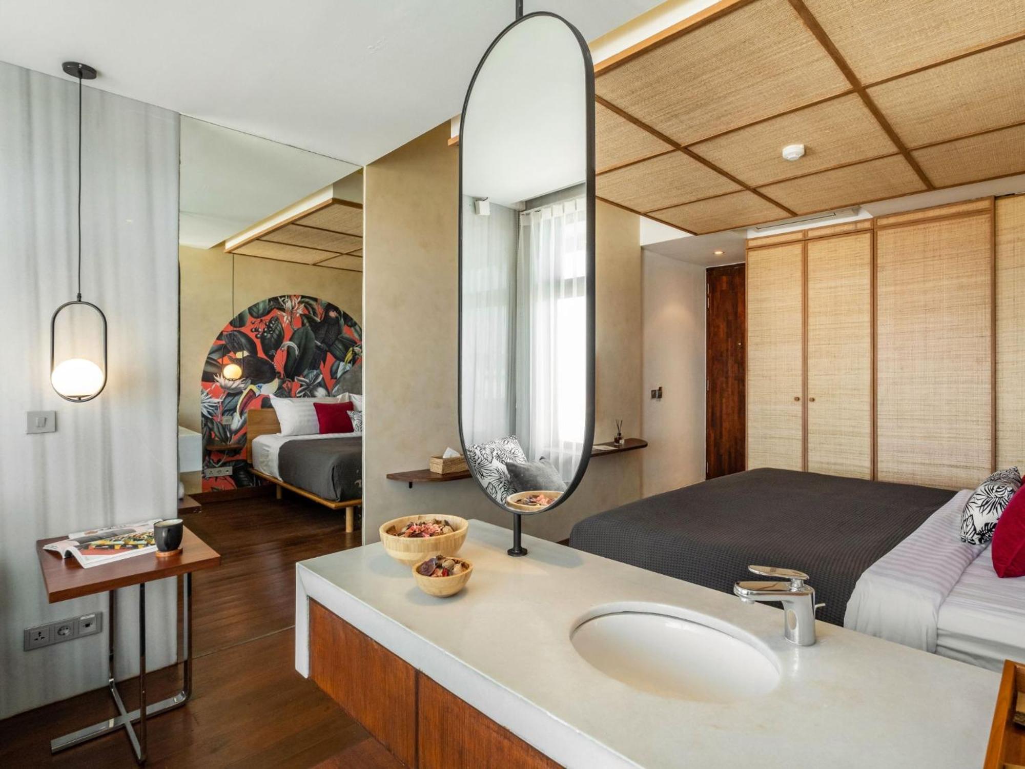 The Isvara By Cove Seminyak Esterno foto