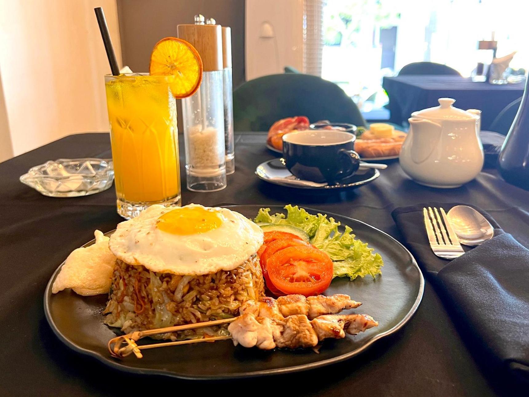 The Isvara By Cove Seminyak Esterno foto
